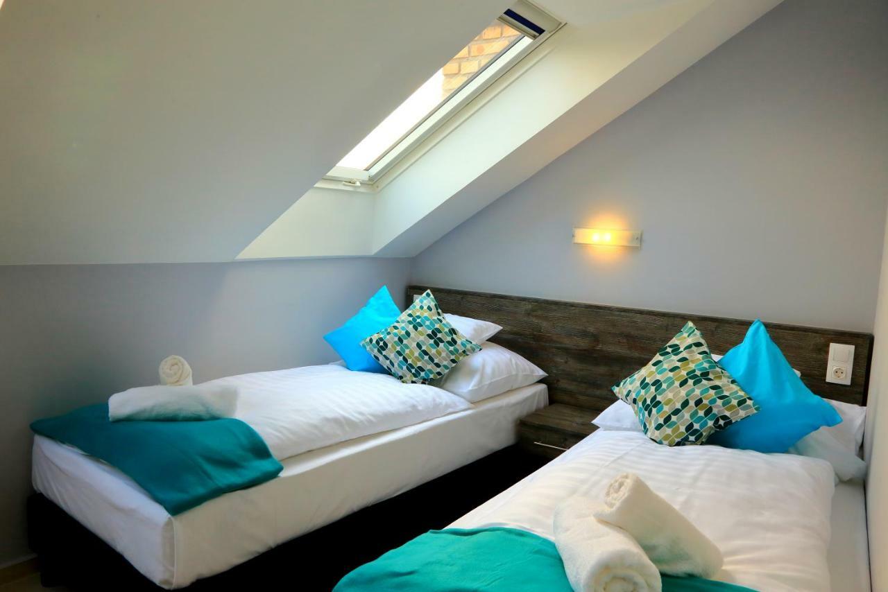 Maria Apartman Pecs Exterior photo